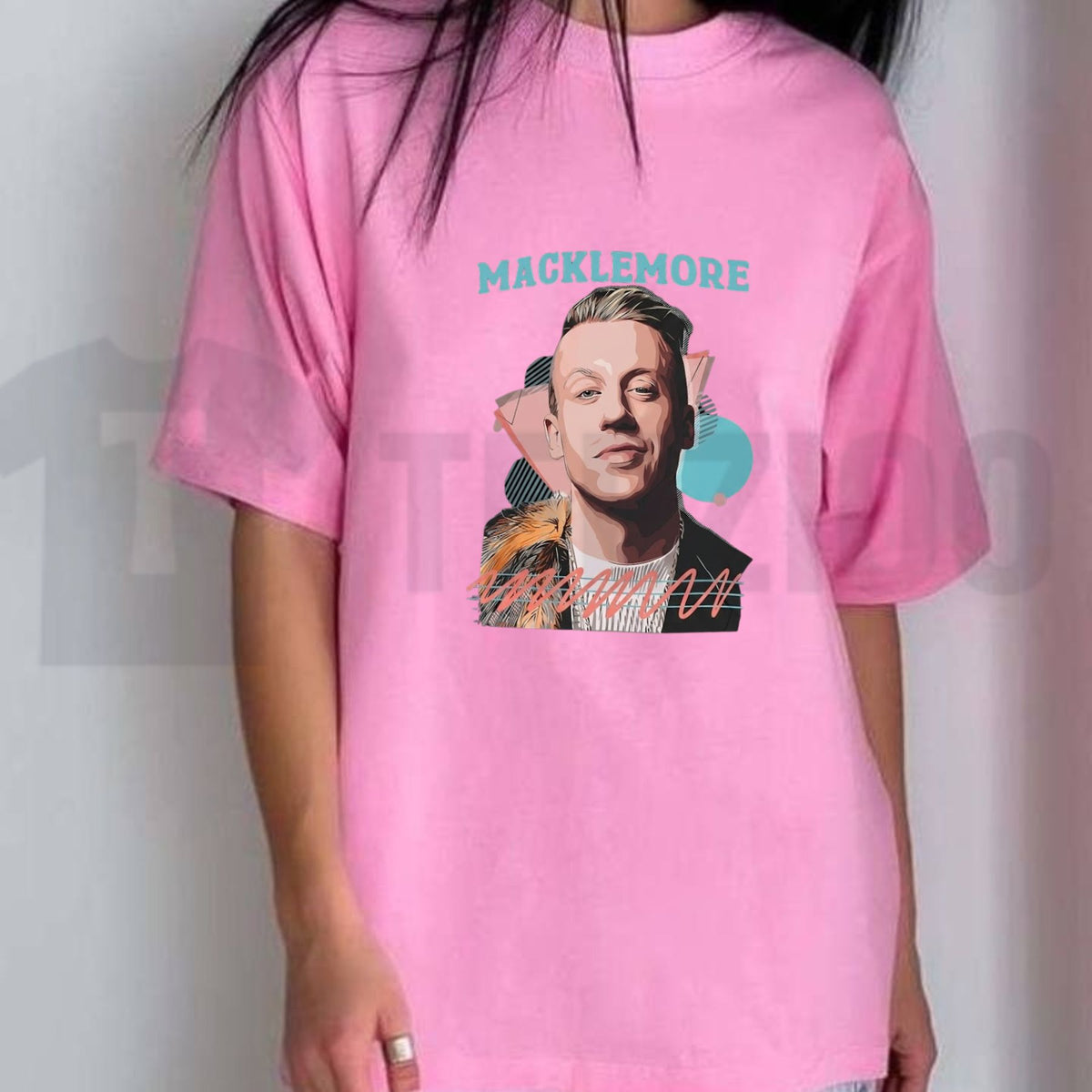 Vintage Hip Hop Top – Retro Macklemore Fan Art Graphic Apparel