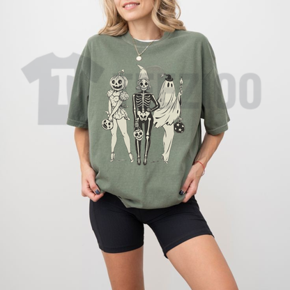 Spooky Girl Squad Halloween Shirt - Retro Best Friends Fall Tee