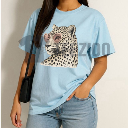 Vintage Leopard Graphic T-Shirt - Trendy Animal Print Unisex Cotton Tee