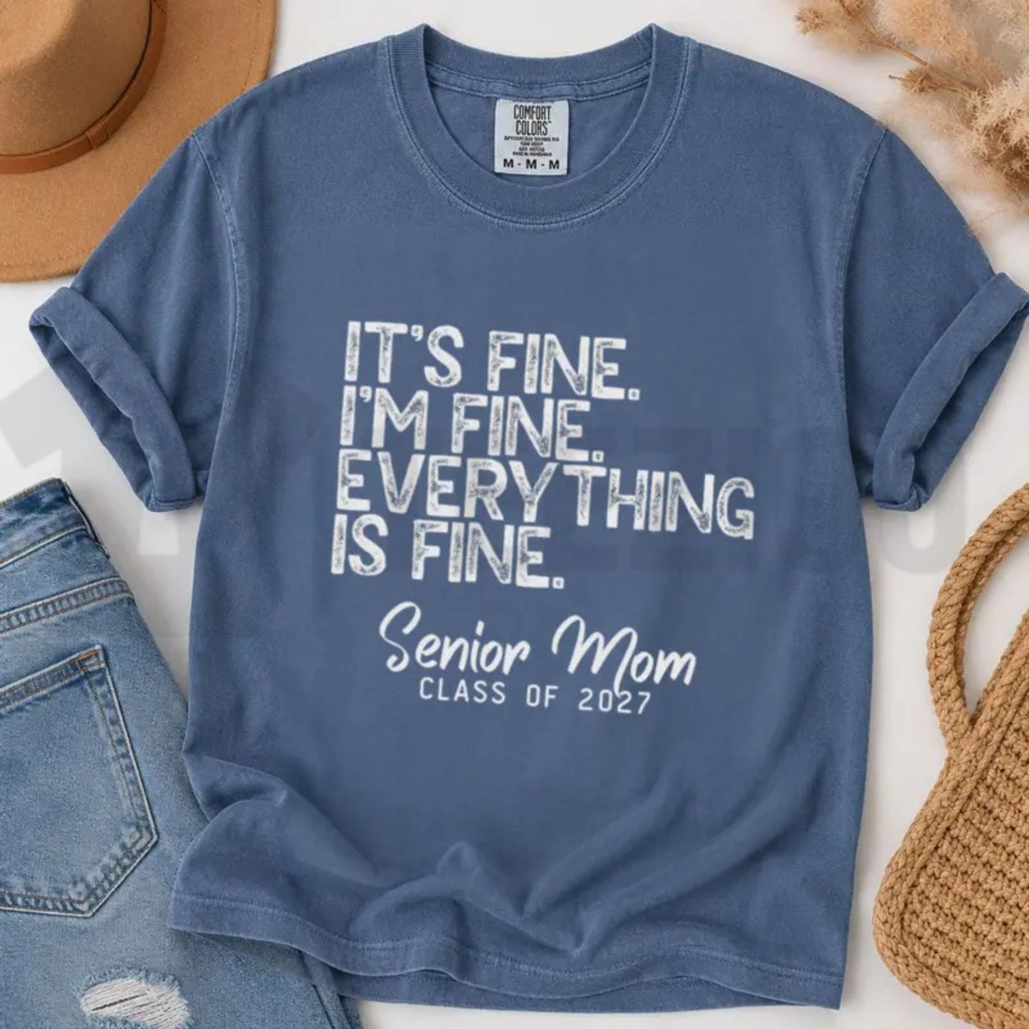 Class of 2027 Senior Mom Comfort Colors Shirt – Retro Graduation Varsity Tee