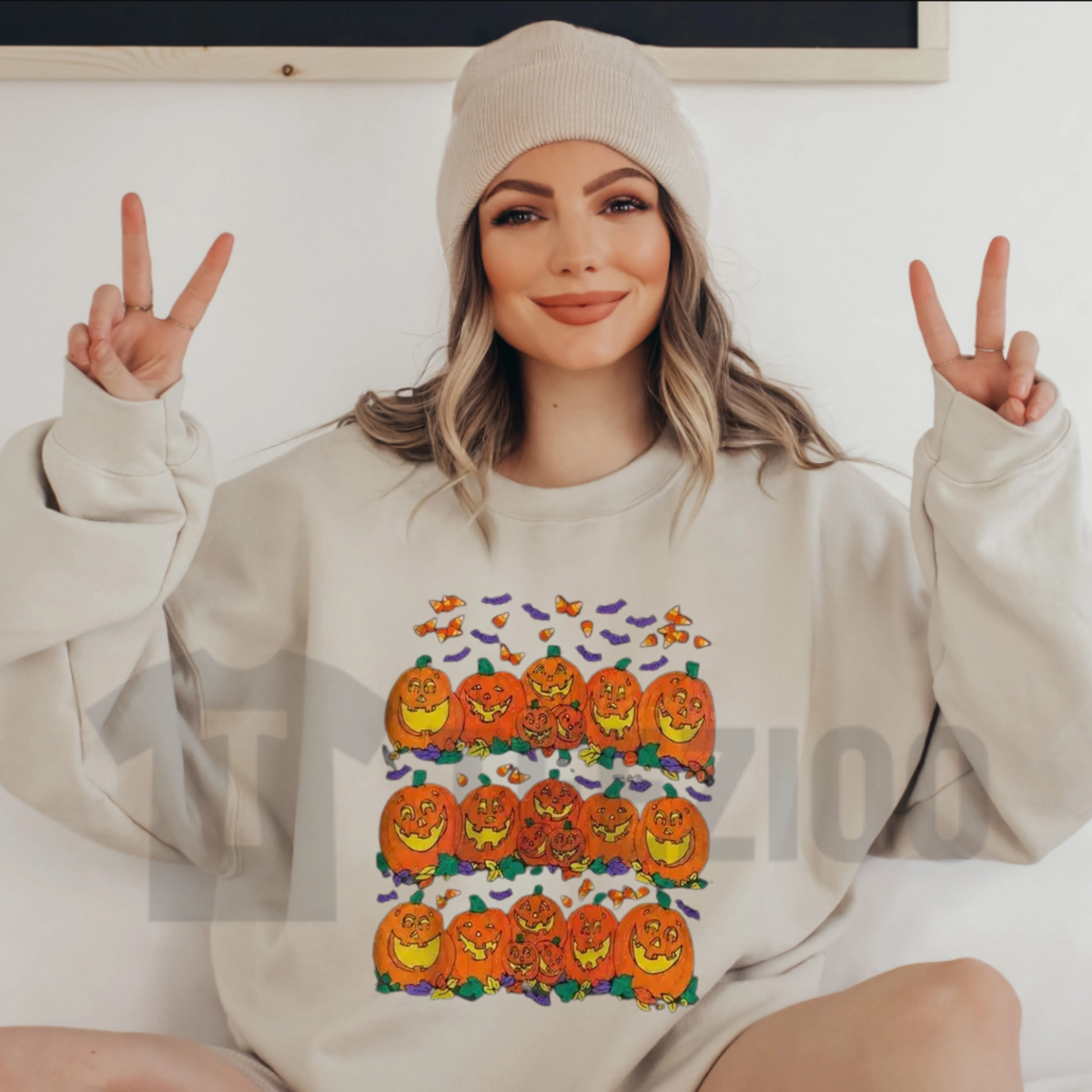 Halloween Pumpkin Graphic Sweatshirt - Cute Spooky Autumn Fleece Crewneck