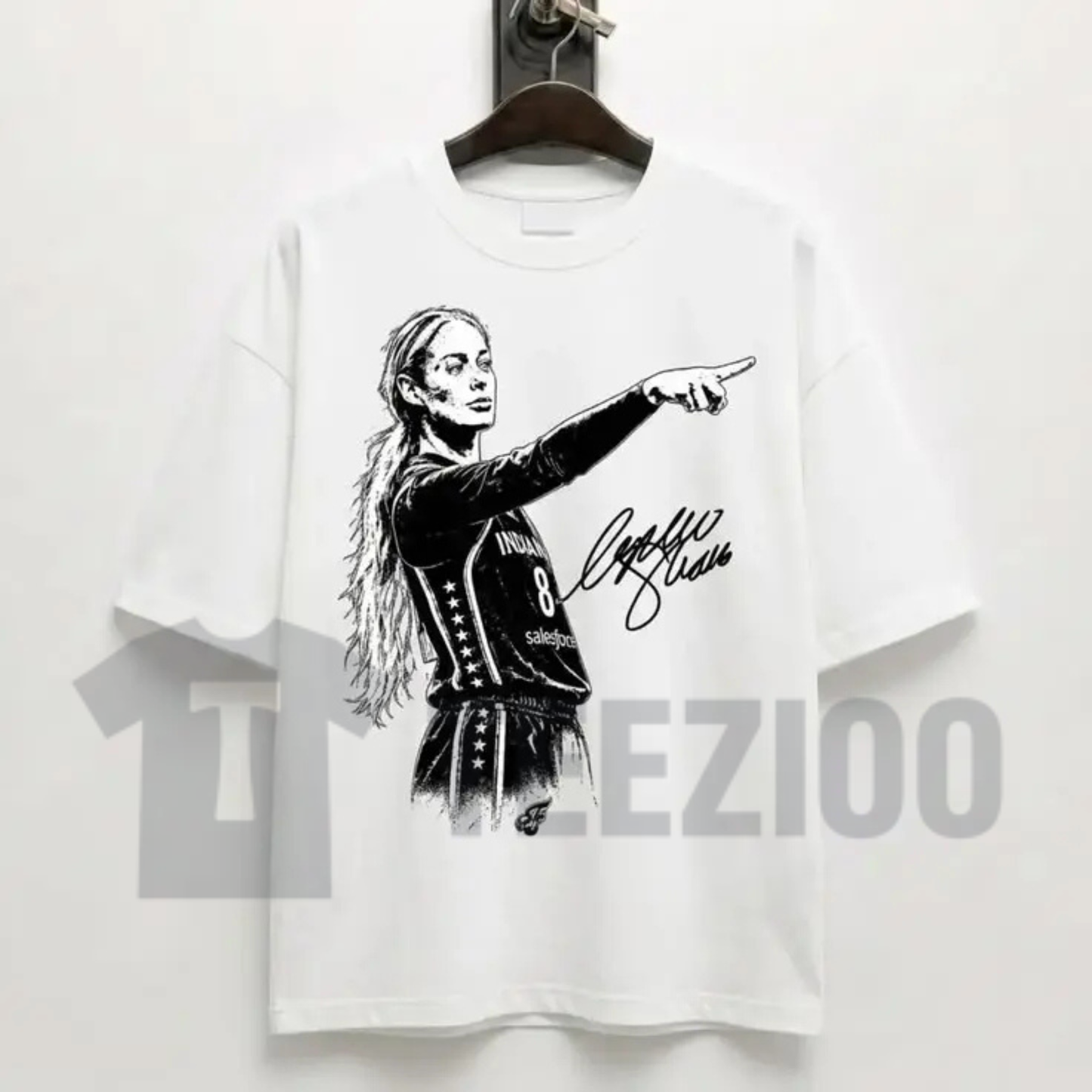 Sophie Cunningham Basketball Fan Graphic T-Shirt