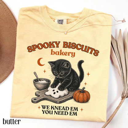 "Kitty Biscuits" Halloween Shirt - Retro Black Cat Fall Graphic Tee