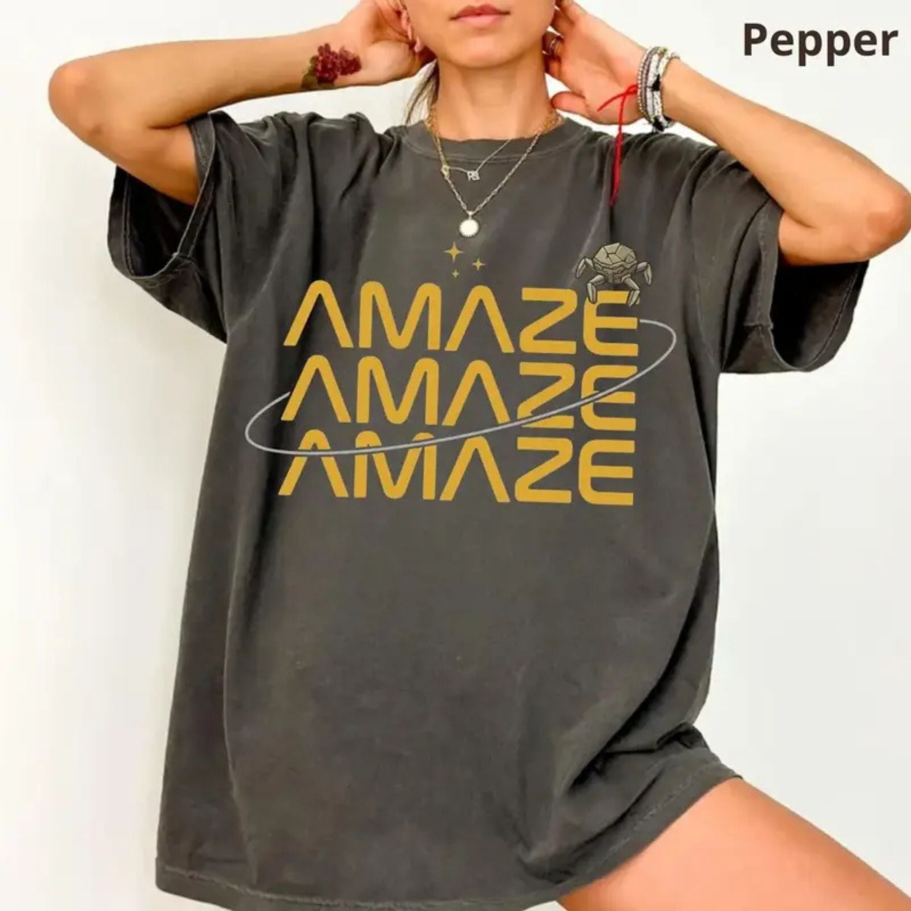 Comfort Colors® "Amaze Amaze Amaze" T-Shirt – Project Hail Mary Rocky Inspired Tee, Funny Sci-Fi Space Quote Shirt, Gift for Book Lovers - Teezioo