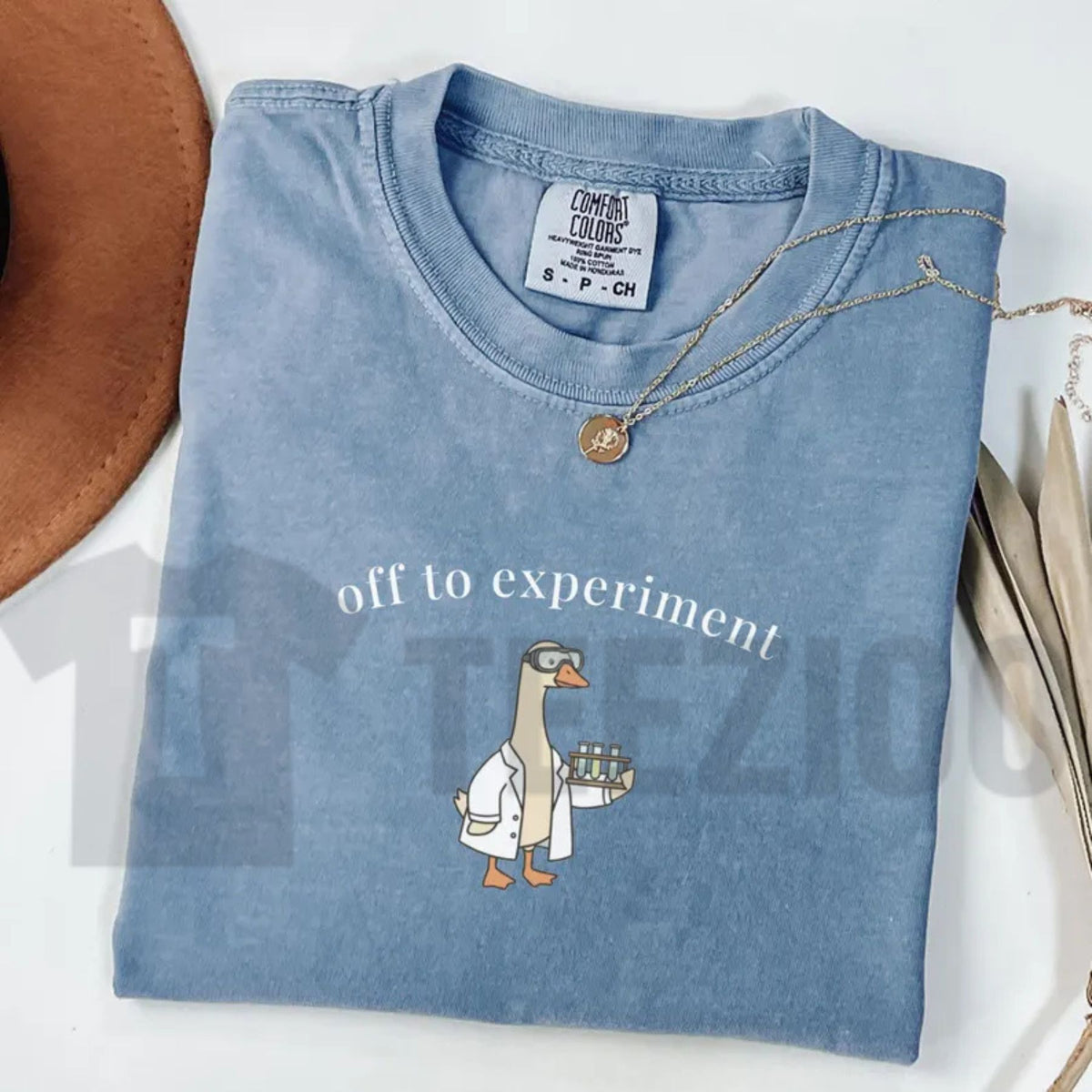 Funny Scientist Goose Comfort Colors Shirt – Cute Science Lover Lab Tee - Teezioo