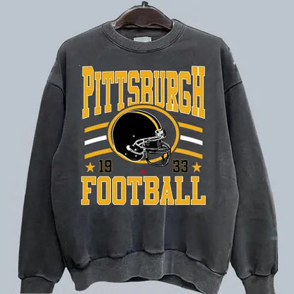 Retro Football Fan Crewneck – Oversized 90s Sports Graphic Pullover