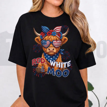 Red White and Moo Highland Cow Cute 4th of July Patriotic Graphic T-Shirt - Teezioo